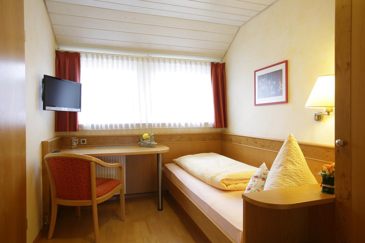 Hotel-restaurant Adler Hotel 2*