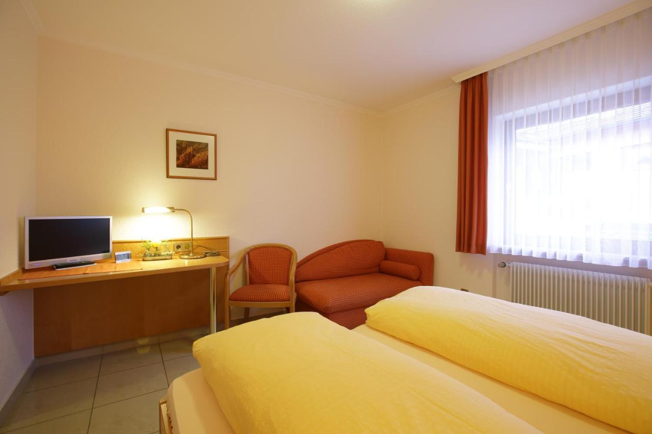 Hotel-restaurant Adler Hotel 2*